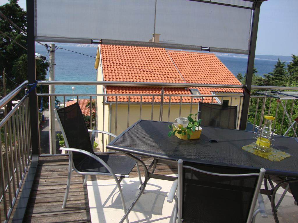 Apartments Ilona โนวีวีโนดอลสกี ภายนอก รูปภาพ