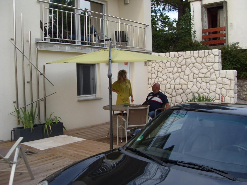 Apartments Ilona โนวีวีโนดอลสกี ภายนอก รูปภาพ