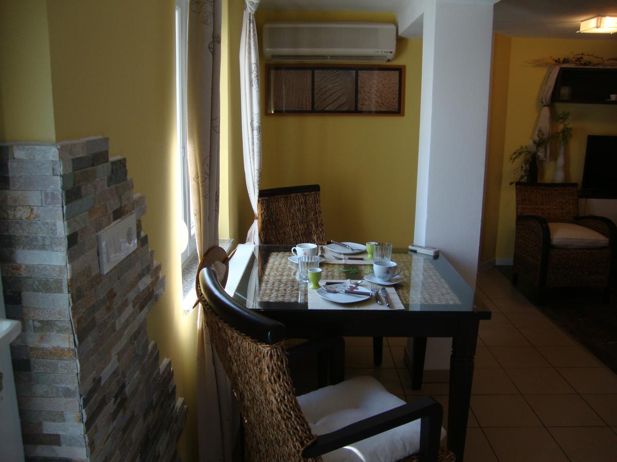 Apartments Ilona โนวีวีโนดอลสกี ภายนอก รูปภาพ