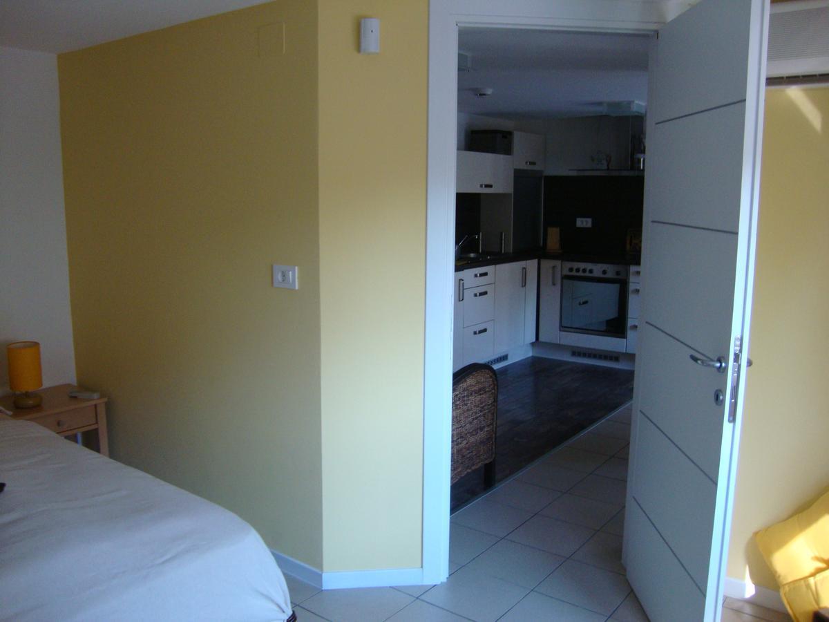 Apartments Ilona โนวีวีโนดอลสกี ภายนอก รูปภาพ